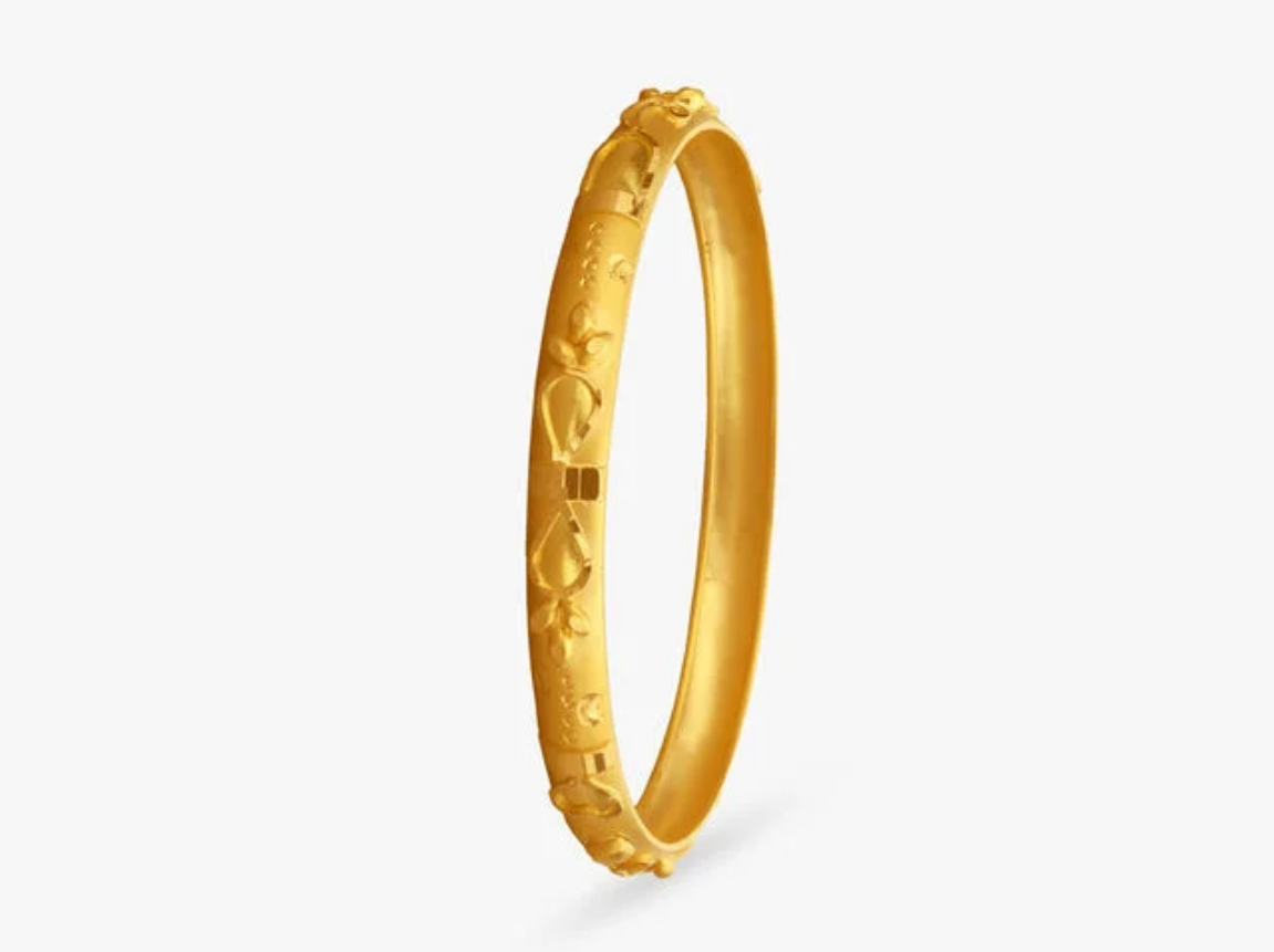 Traditional Gold Bangle Set